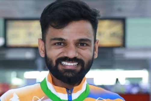 Shuttler Krishna Nagar Wins Gold